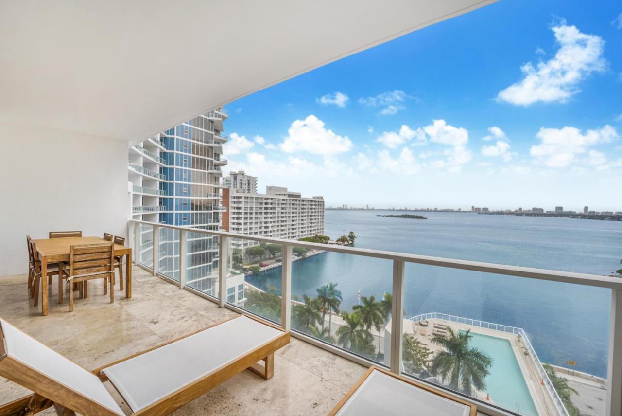 Lunabase Waterfront Paradise